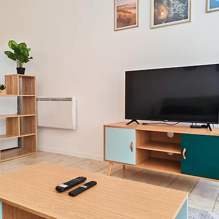 Chill And Work * וילנב-סור-לו